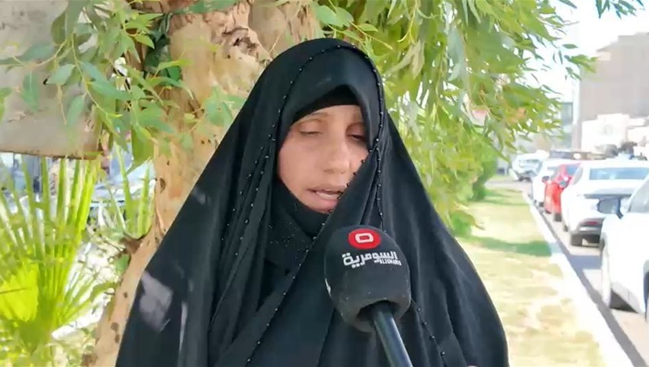 "البقرة-تسوة-ركبة-ابنج".-أم-عراقية-تروي-تفاصيل-مقتل-ابنها-الوحيد-وتكشف:-"يضغطون-علينا-بالمال-حتى-نتنازل"