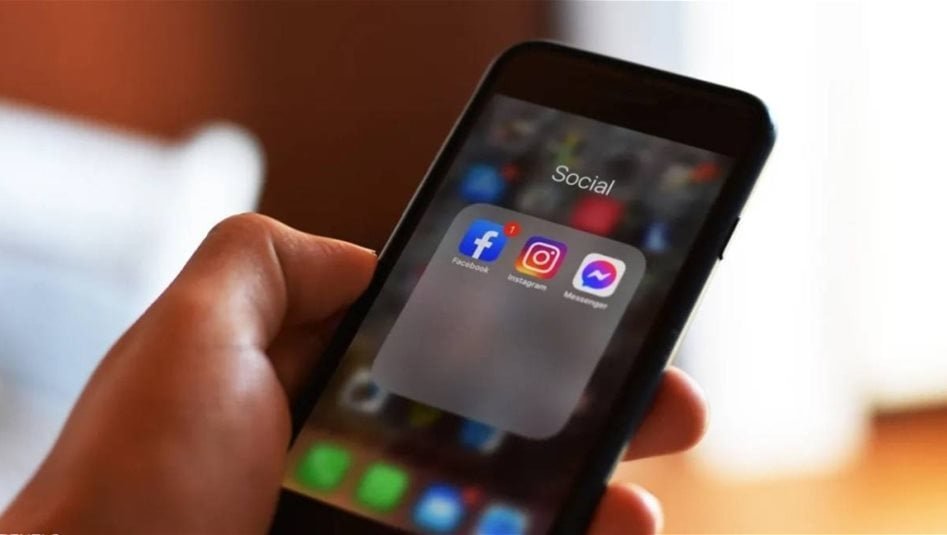 فيسبوك-يفتح-أبوابه-مجدداً.-عودة-الخدمات-لملايين-المستخدمين-بعد-عطل-عالمي