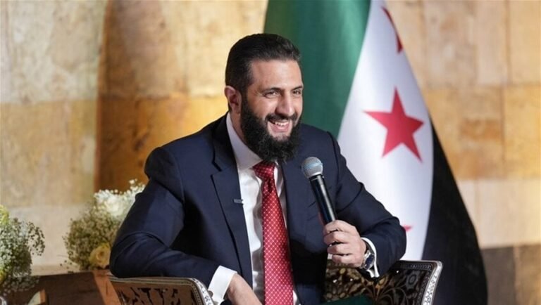 الشرع-يؤكد:-العلاقات-مع-العراق-تشهد-تحسناً-مستمراً
