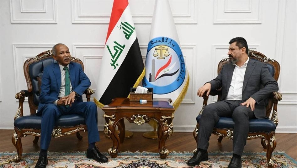 وزير-العدل-والسفير-السوداني-يبحثان-استكمال-توقيع-اتفاقية-لتبادل-المحكومين-بين-بغداد-والخرطوم