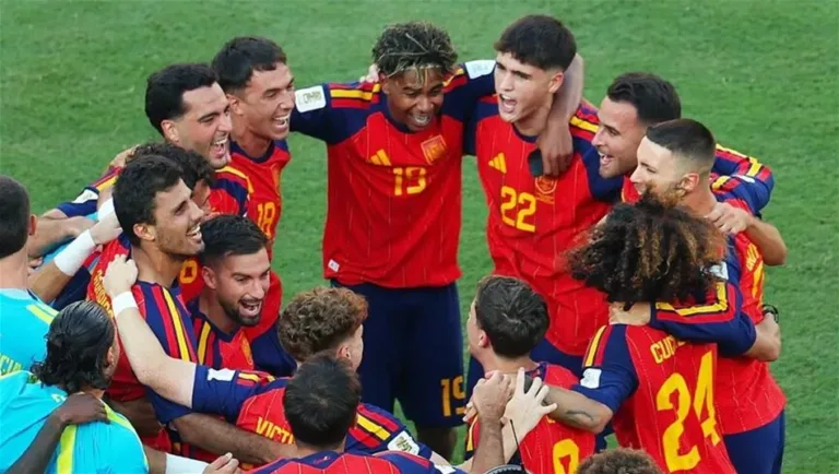 نجل-مدرب-إسبانيا-يكشف-كواليس-ليلة-التتويج-بكأس-العالم