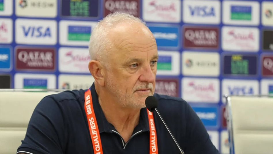 هل-سيقود-ارنولد-المنتخب-الوطني-مجددا؟
