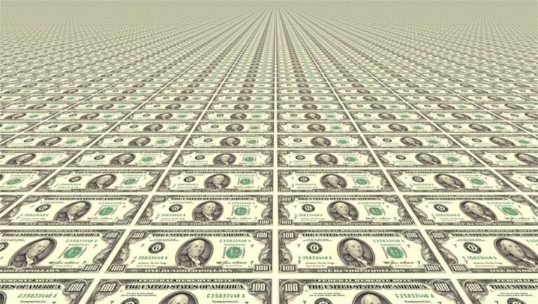 الدولار-يستقر-عند-أعلى-مستوياته