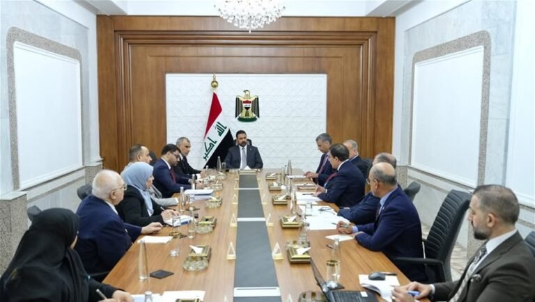 مجلس-الاستقرار-المالي-والنقدي-يبحث-تحسين-الموارد-غير-النفطية-والسيولة