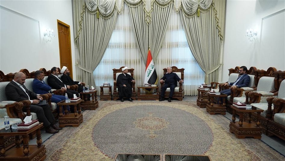 العامري-ووفد-من-حركة-النجباء-على-طاولة-واحدة.-هذا-ما-تم-بحثه