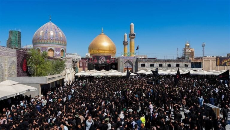 العتبة-العسكرية-تعلن-اختتام-زيارة-الإمام-الحسن-العسكري-بمشاركة-أكثر-من-4-ملايين-زائر