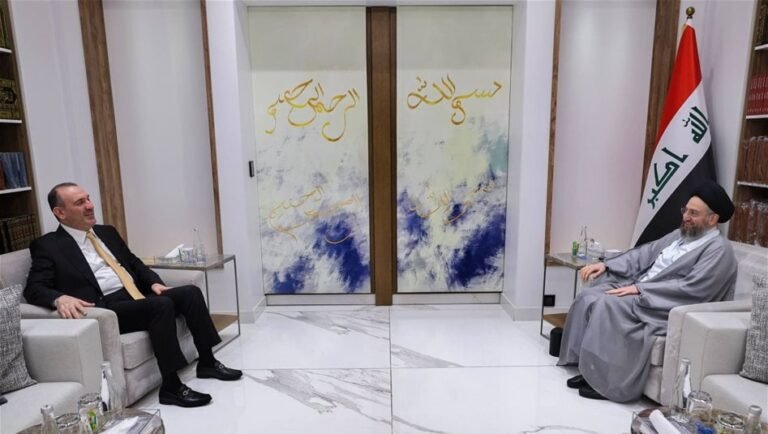 السيد-الحكيم-يدعو-لقراءة-طبيعة-المجتمع-الحالية-ورعاية-الشباب