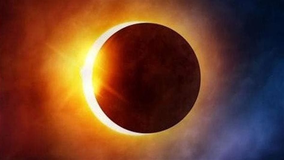 ​هذه-الليلة-وفجر-الغد.-خسوف-قمري-أحمر-يزين-سماء-العالم-العربي