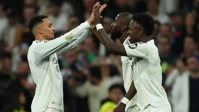 مورينيو-يفاجئ-ملقة-بتشكيلة-هجومية-لريال-مدريد