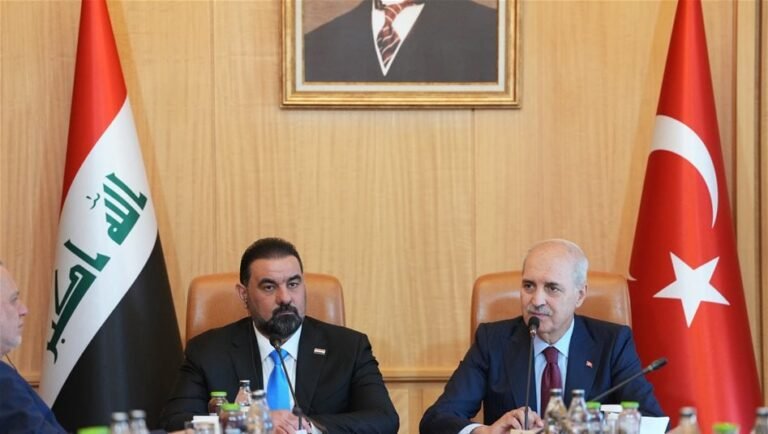 الحلبوسي-ورئيس-مجلس-الأمة-التركي-يؤكدان-أهميةَ-مواصلة-الحوار-والتنسيق-ودعم-الاتفاقات-والتفاهمات
