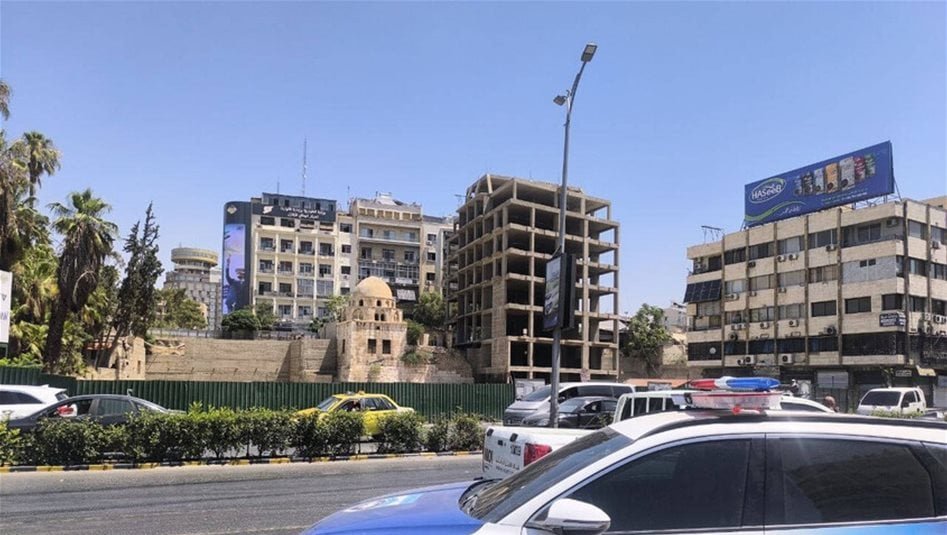 توتر-في-دوما-السورية.-أهالٍ-يقتحمون-مركز-احتجاز-للإفراج-عن-شاب-ووالده
