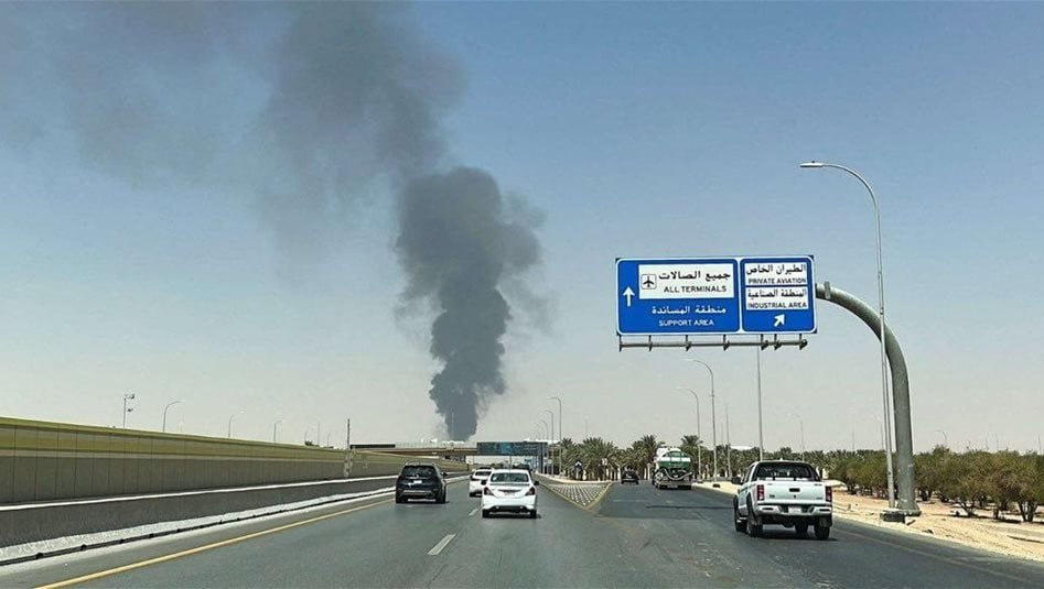 انفجارات-قرب-مطار-الرياض-تعطل-حركة-الطيران.-ماذا-يحدث؟