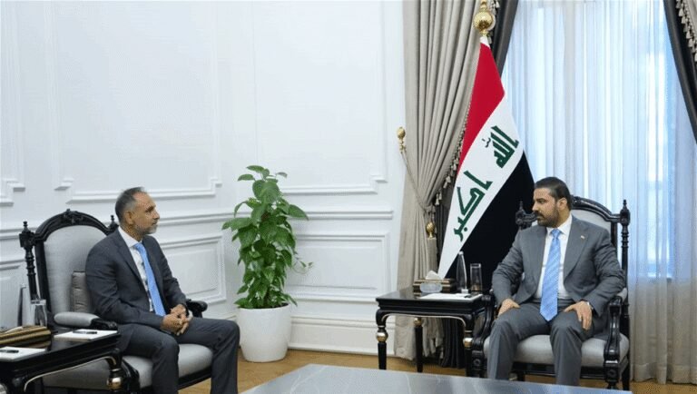 الزيدي-يؤكد-للسفير-البريطاني-ضرورة-حل-أزمات-المنطقة-عبر-القنوات-الدبلوماسية