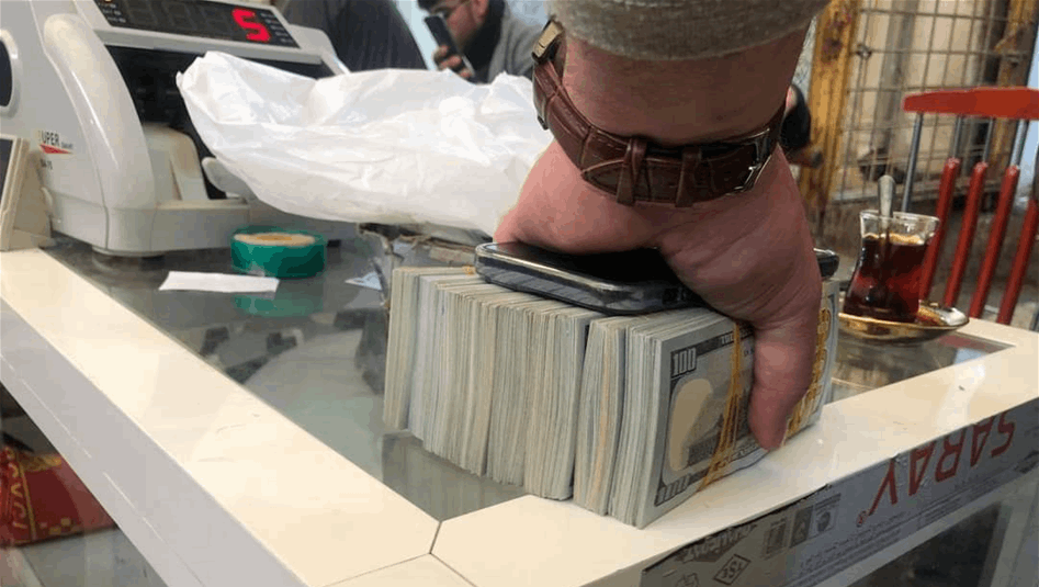 الدولار-عاد-لـ158-ألفاً.-ارتفاع-جديد-بأسعار-الصرف-في-العراق