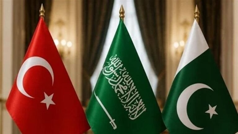 "حلف-مكة"-يعلن-بدء-تنفيذ-التزامات-الدفاع-المشترك-بين-الدول-الثلاث