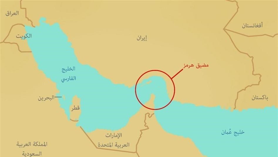 بالفيديو.-غرق-سفينة-تحمل-أكثر-من-2500-حاوية-في-هرمز