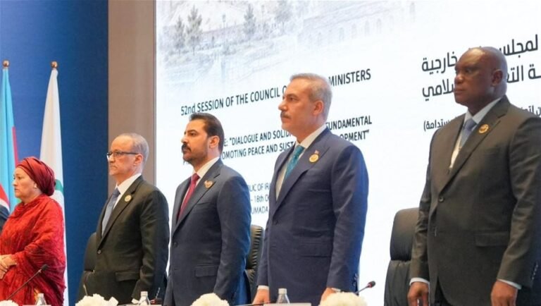 رئيس-الوزراء:-ندعو-إلى-حرية-التجارة-وضمان-انسيابية-النقل-في-الممرات-الدولية